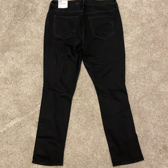 Old Navy Jeans - Picture 2 of 3